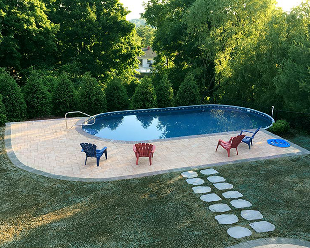 Radiant Pools Lifestyle Image 2