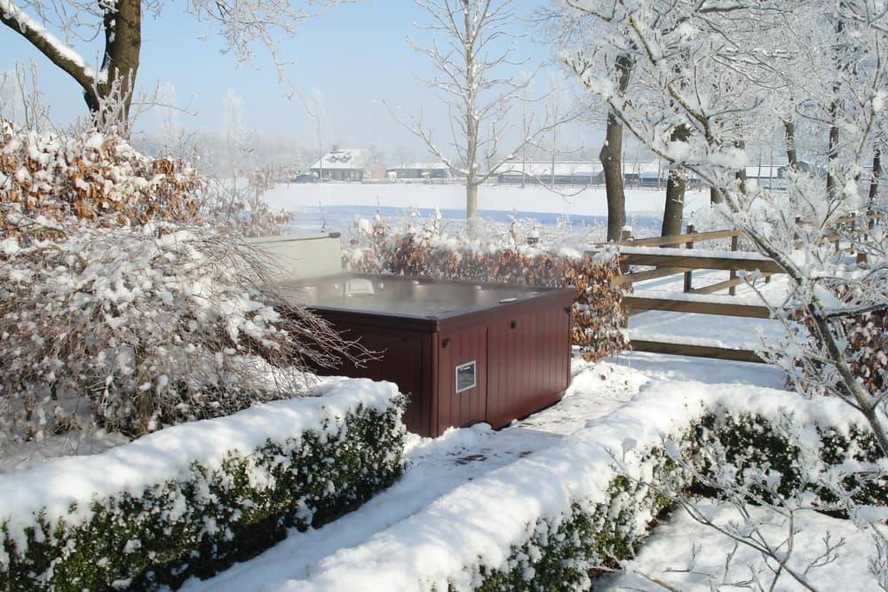 Tips for Using Your Hot Tub in Winter