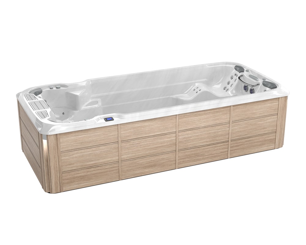 SD-17 Stream™ | Royal Pools & Spas